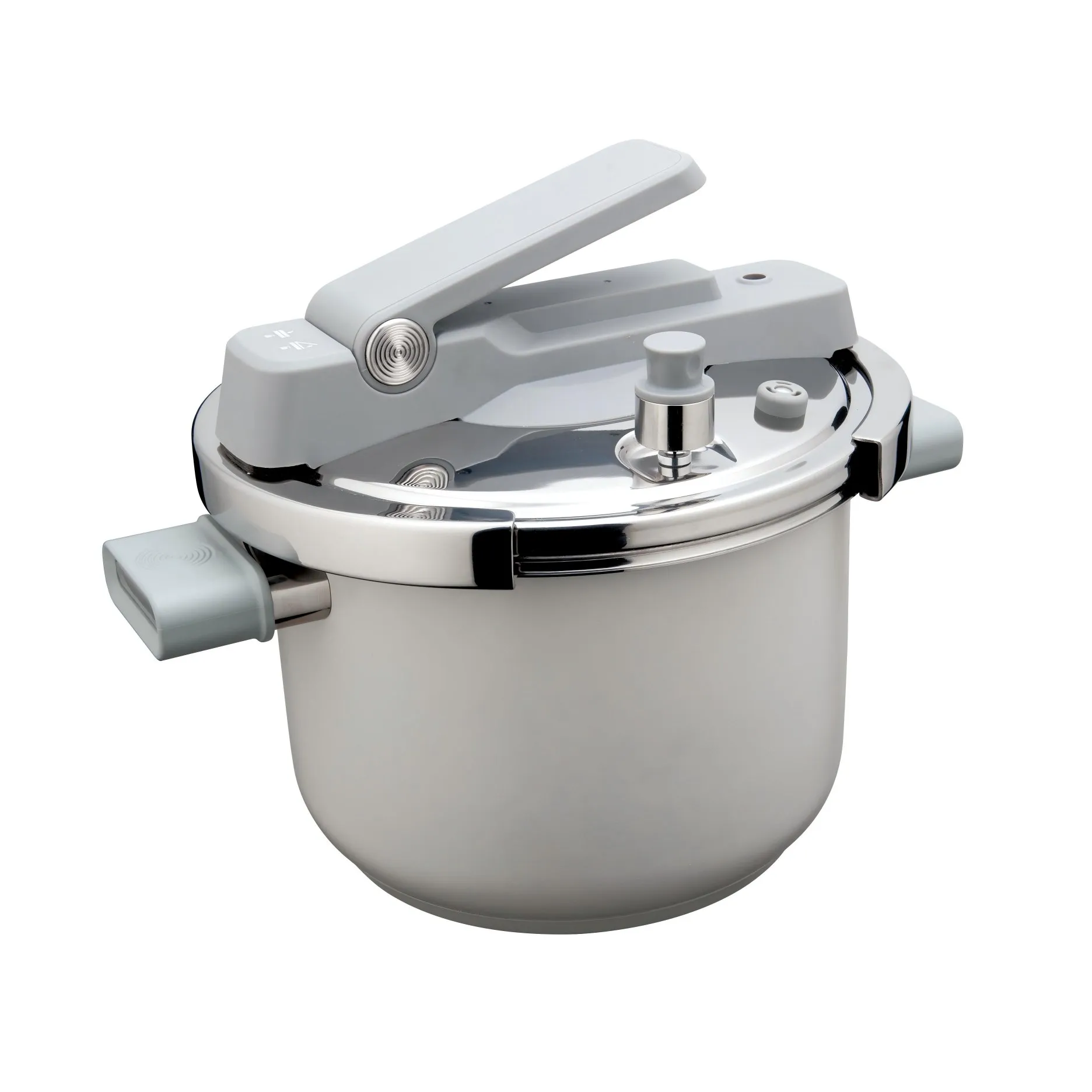 Polished stainless steel pressure cooker body and lid hardware, the alloy and surface finish an importer should specify per model
